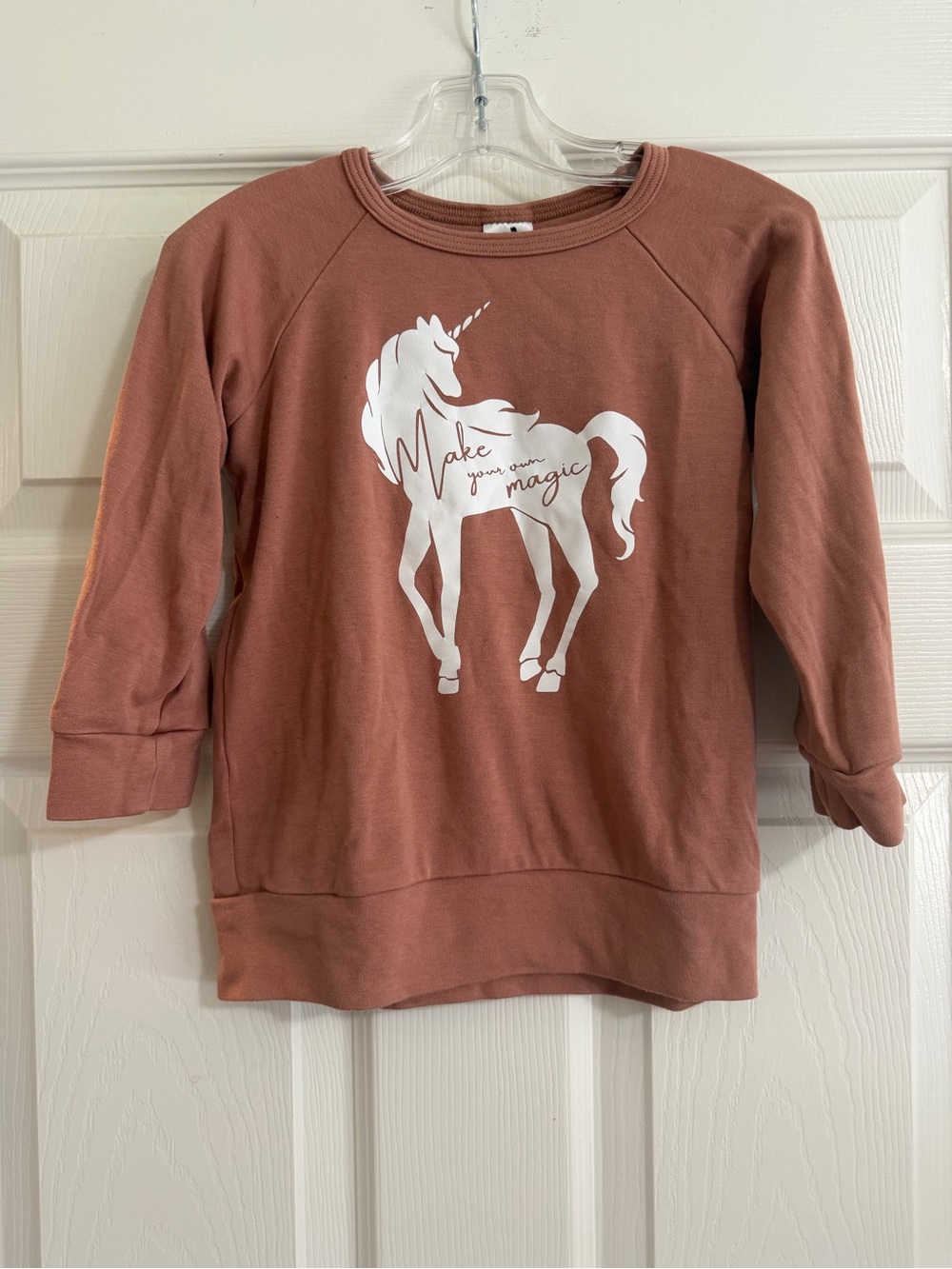 Girls' Little & Lively Unicorn dusty rose Sweatshirt - Make Your Own Magic 3/4